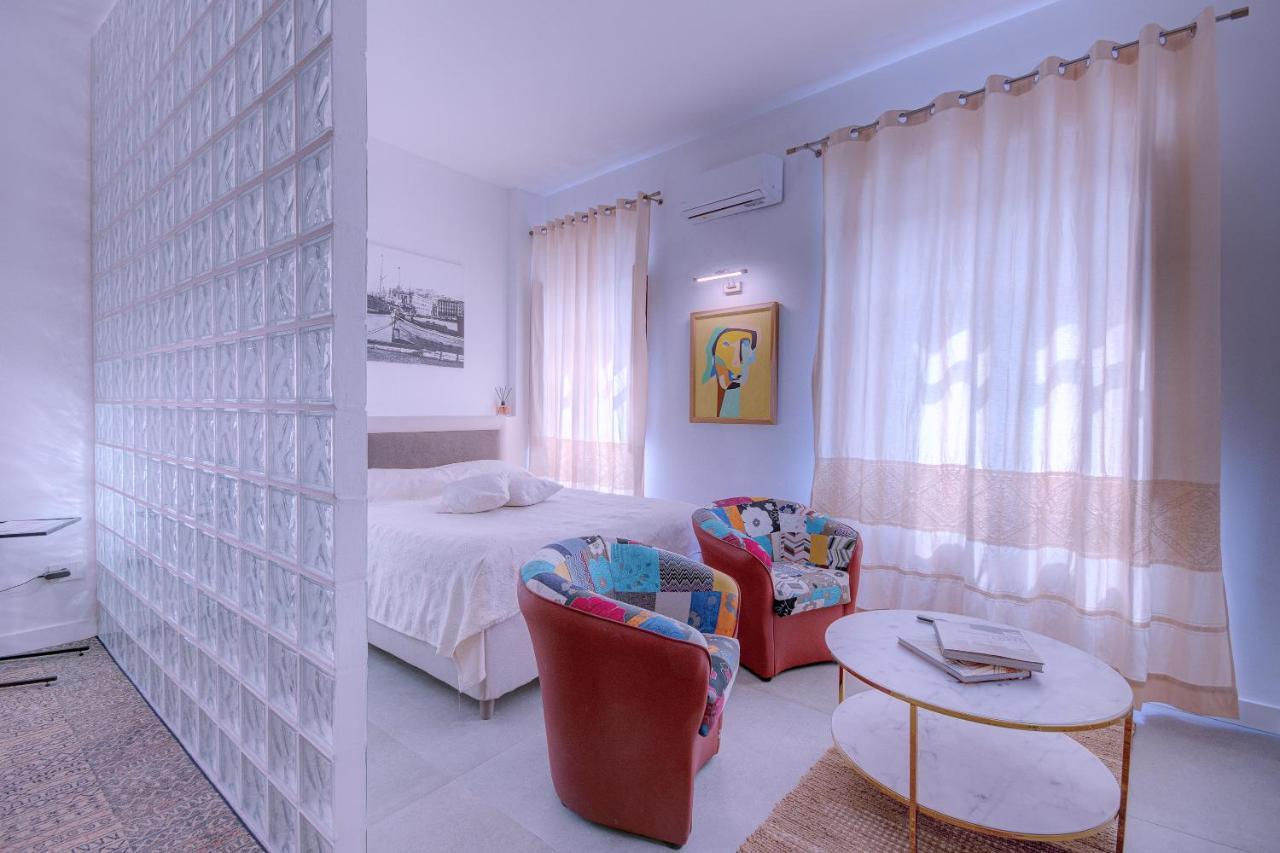 דירות קליארי Right House Sur Le Port - Harbour View מראה חיצוני תמונה
