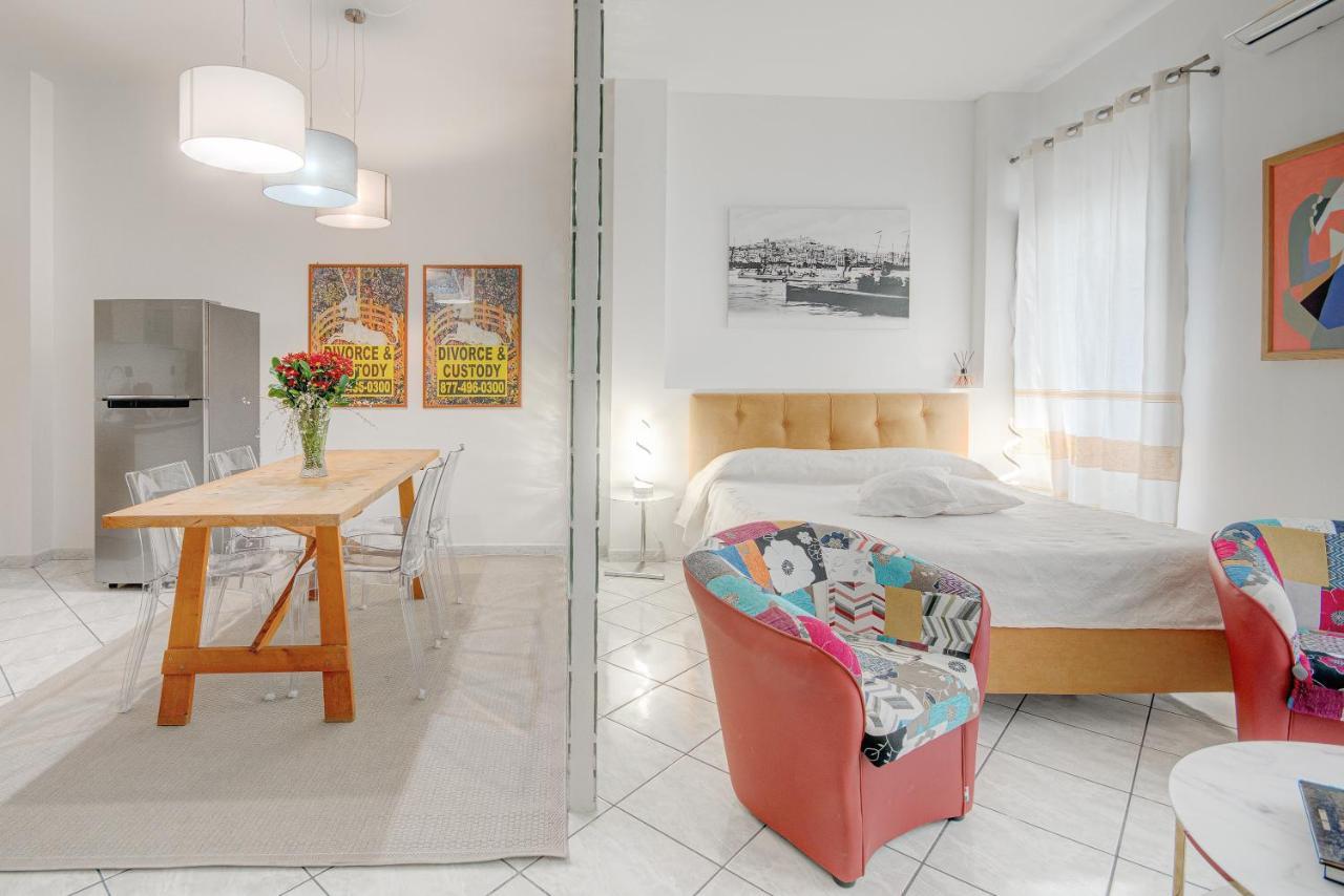 דירות קליארי Right House Sur Le Port - Harbour View מראה חיצוני תמונה