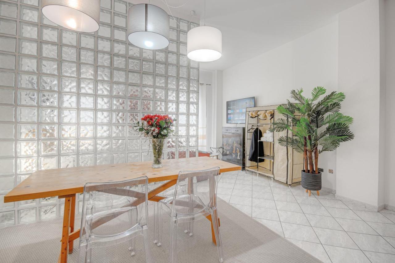דירות קליארי Right House Sur Le Port - Harbour View מראה חיצוני תמונה